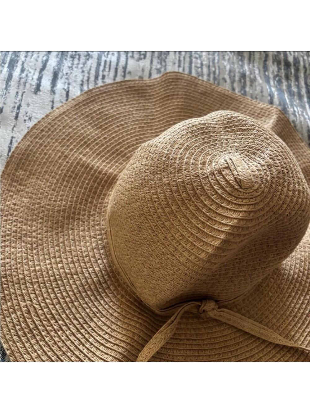 Straw studios straw hat